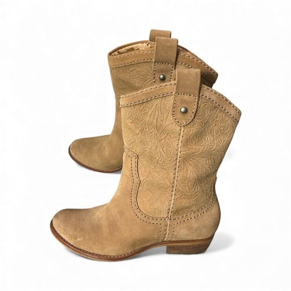 Fossil Shoes - Fossil Beige Suede Ankle Booties